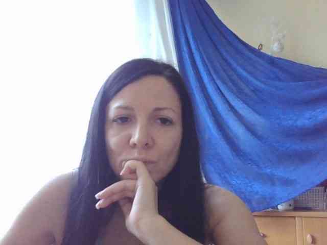 AlikaLorensTalk webcam