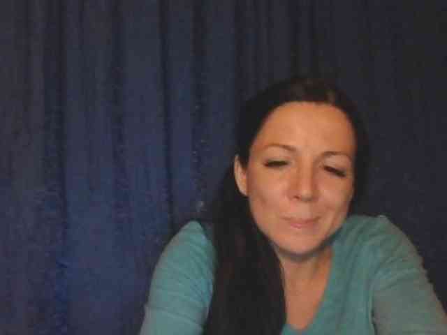 AlikaLorensTalk webcam