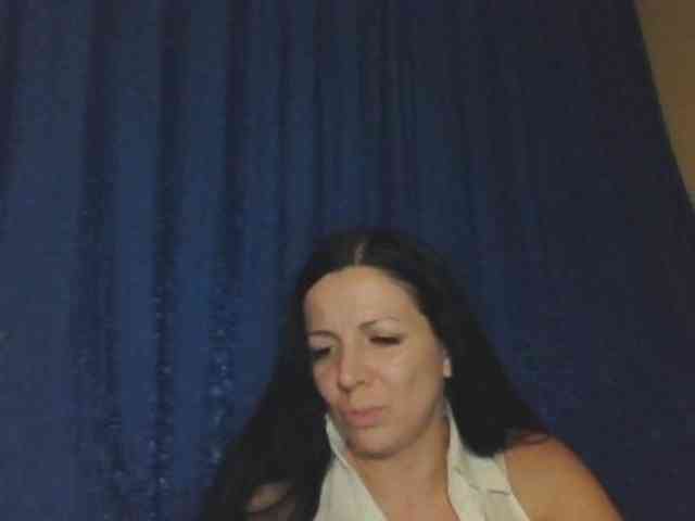 AlikaLorensTalk webcam