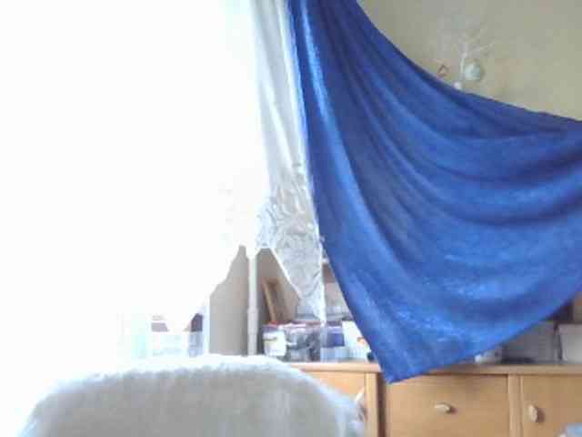 AlikaLorensTalk webcam