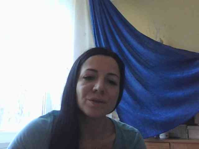 AlikaLorensTalk webcam