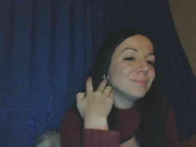 AlikaLorensTalk webcam
