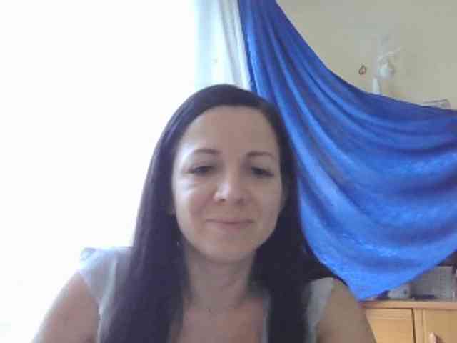 AlikaLorensTalk webcam
