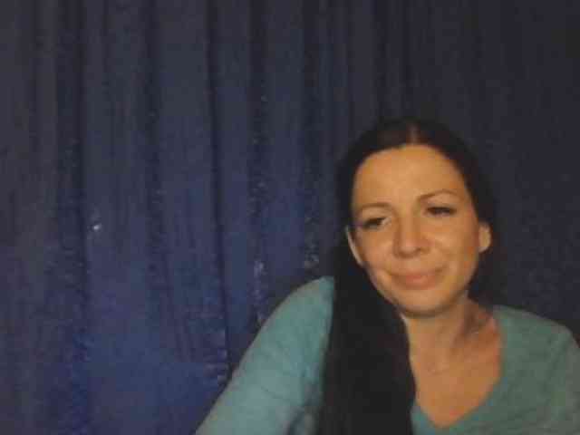 AlikaLorensTalk webcam