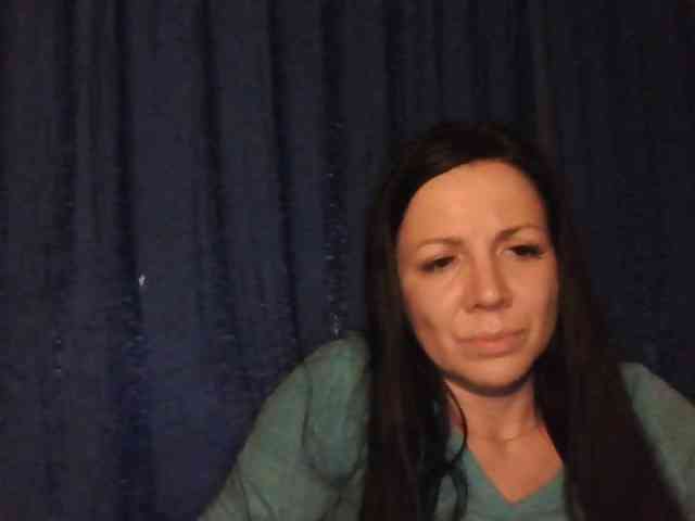 AlikaLorensTalk webcam