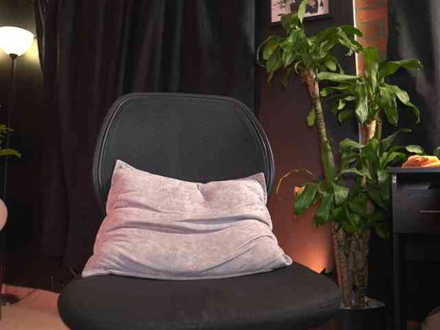 AaronFox Live Webcam on BongaCams