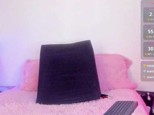 MIA-MORALEZ's BongaCams show and profile