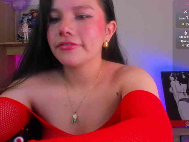 Mia_Moralez webcam