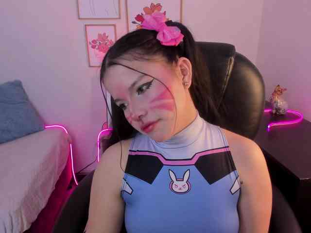 MIA-MORALEZ MIA-MORALEZ