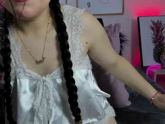 MIA-MORALEZ