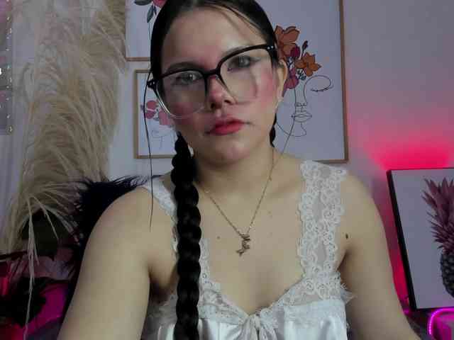 MIA-MORALEZ