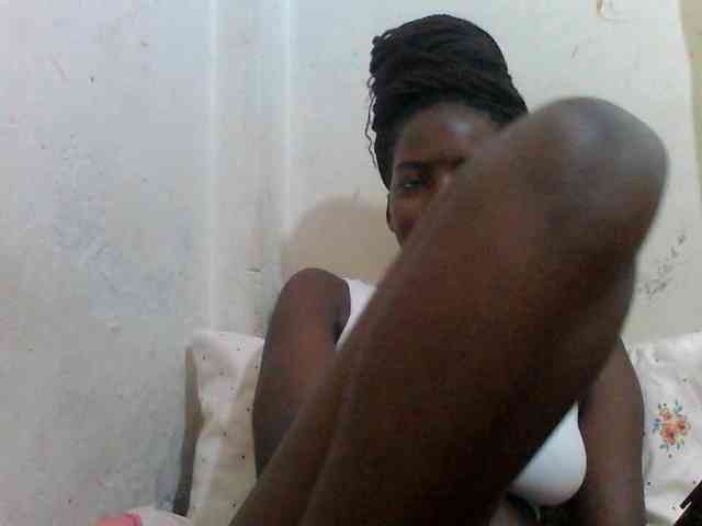 Melodious-Liz webcam