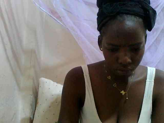 Melodious-Liz webcam