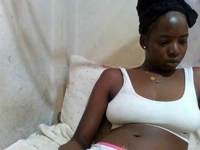 Melodious-Liz webcam