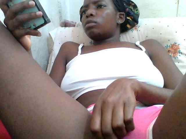 Melodious-Liz webcam
