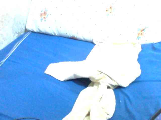 Melodious-Liz webcam