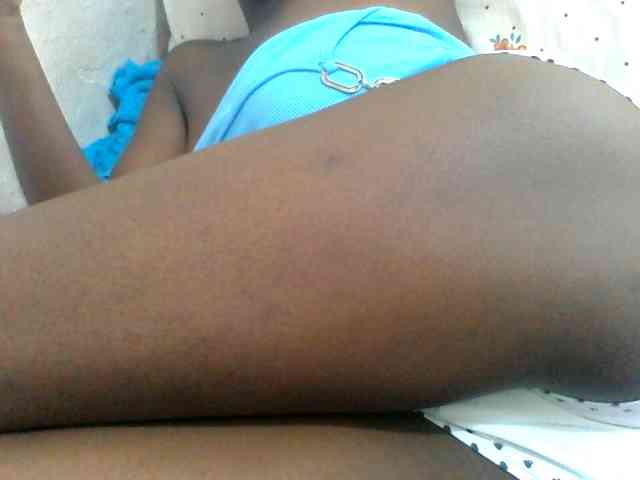 Melodious-Liz webcam