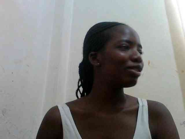 Melodious-Liz webcam