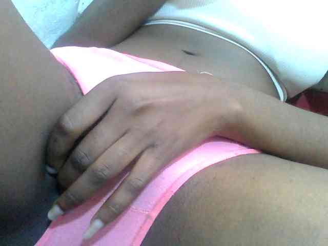 Melodious-Liz webcam