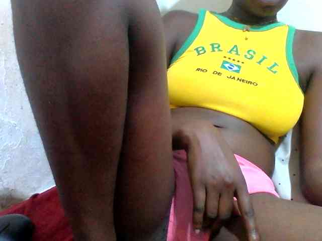 Melodious-Liz webcam
