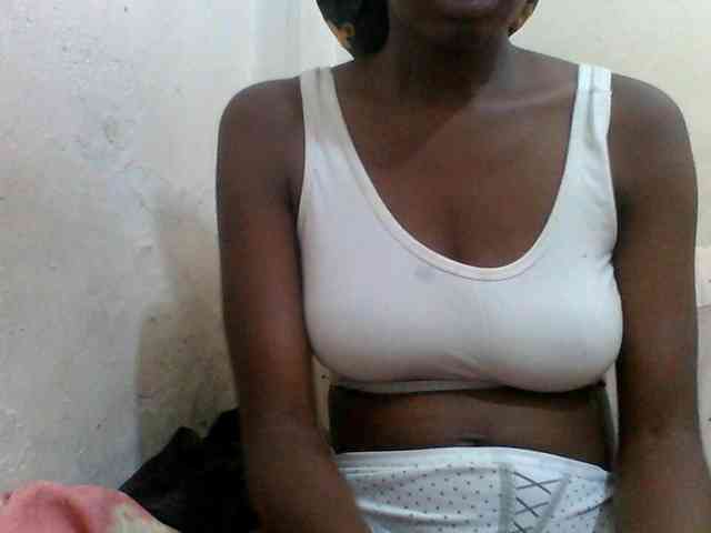 Melodious-Liz webcam