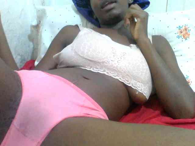 Melodious-Liz webcam