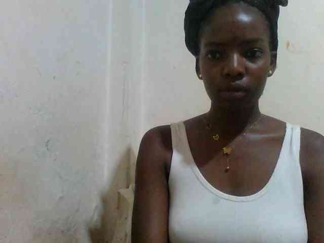 Melodious-Liz webcam