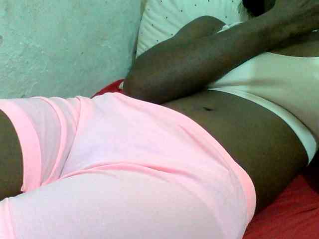 Melodious-Liz webcam