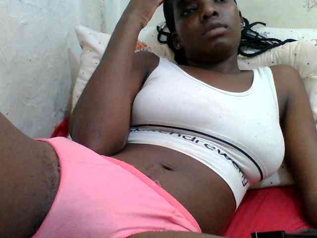 Melodious-Liz webcam