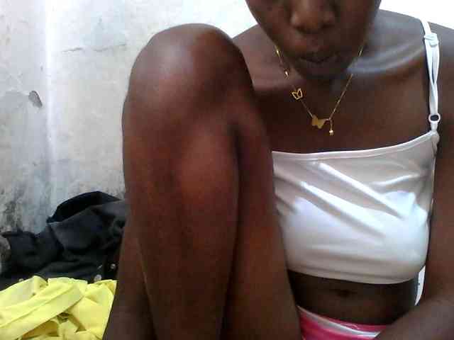 Melodious-Liz webcam