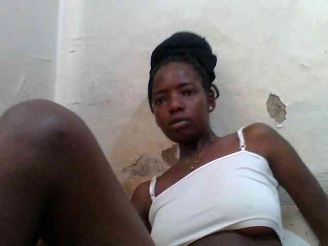 Melodious-Liz webcam