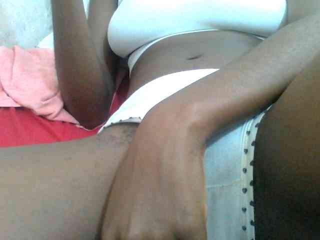 Melodious-Liz webcam