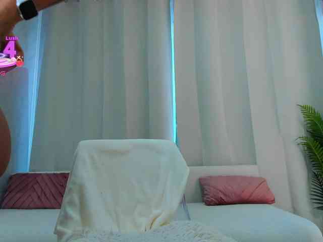 Paris-x-Hilton webcam