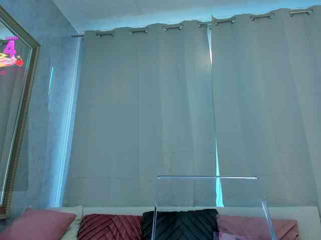 Paris-x-Hilton webcam