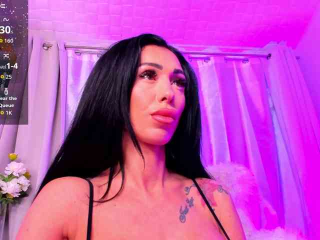 ParissHiltonX webcam