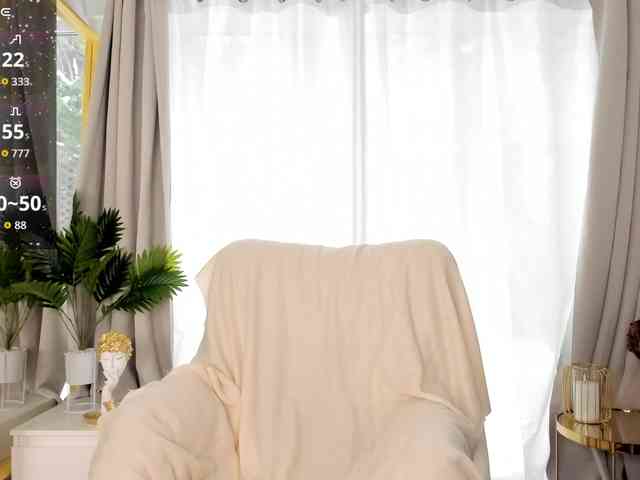 ParissHiltonX webcam