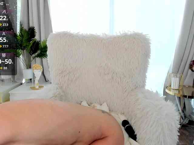 ParissHiltonX webcam