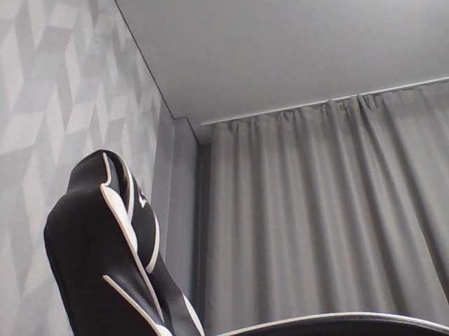 emma-sweet777 webcam
