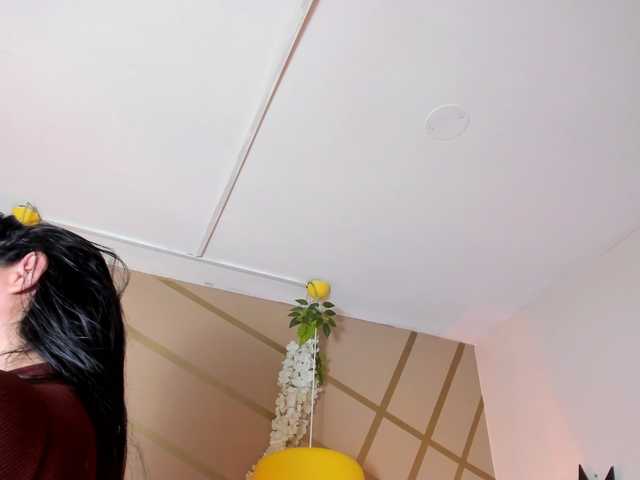 frreeya's BongaCams show and profile