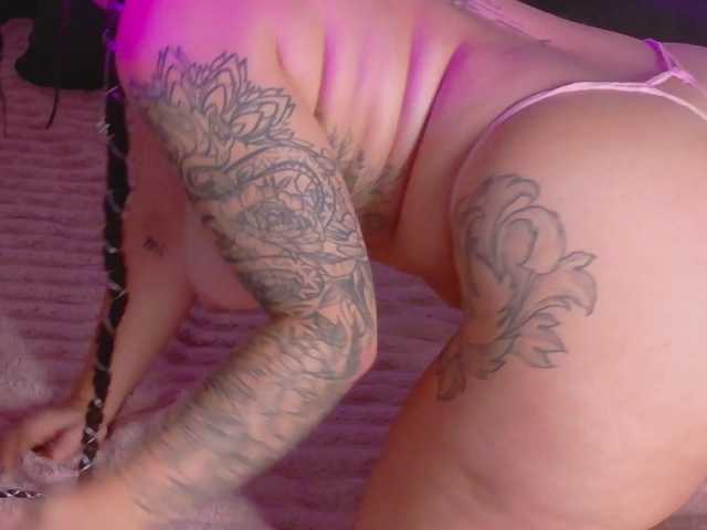 Sex chat gratuit in direct cu Starstorm pe BongaCams