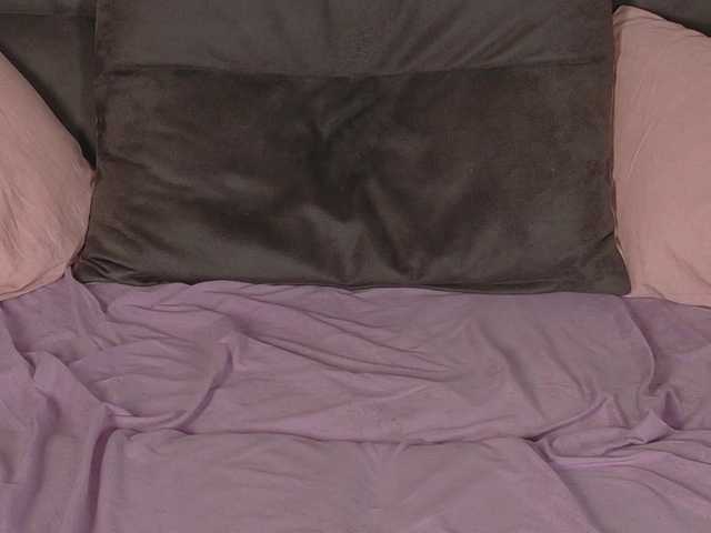 Starstorm's BongaCams show and profile