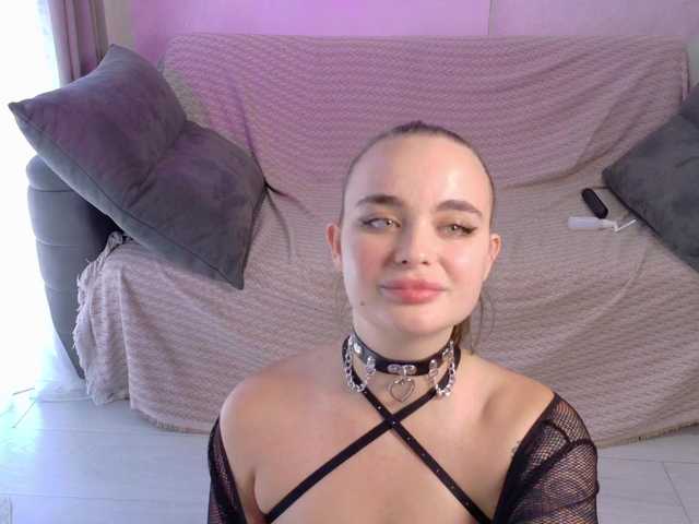 Sex chat gratuit in direct cu Starstorm pe BongaCams