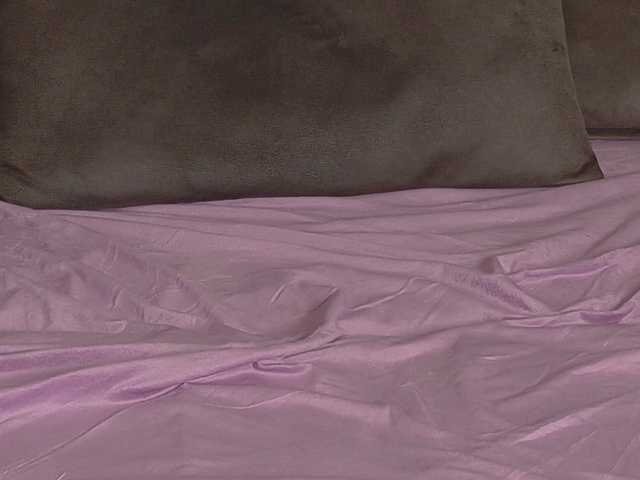 Starstorm's BongaCams show and profile