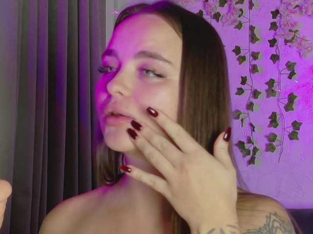 Sex chat gratuit in direct cu Starstorm pe BongaCams