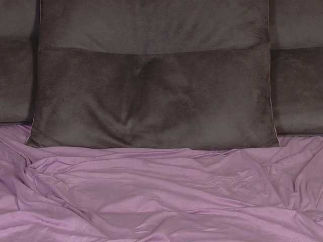 Starstorm's BongaCams show and profile