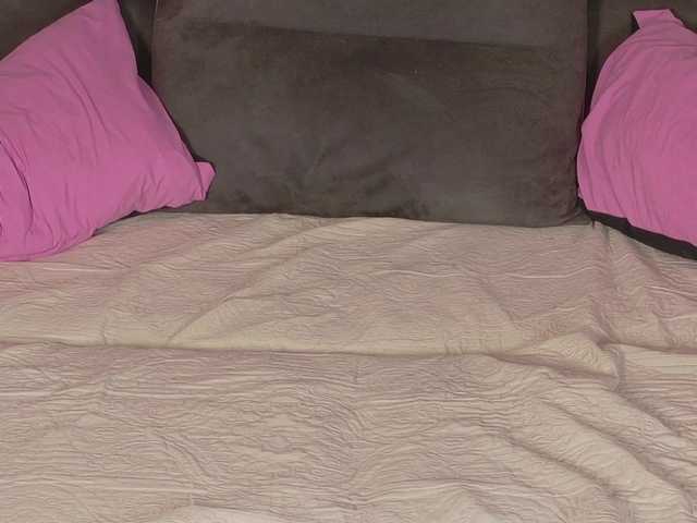 Starstorm's BongaCams show and profile