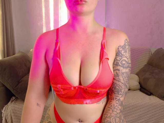 Sex chat gratuit in direct cu Starstorm pe BongaCams