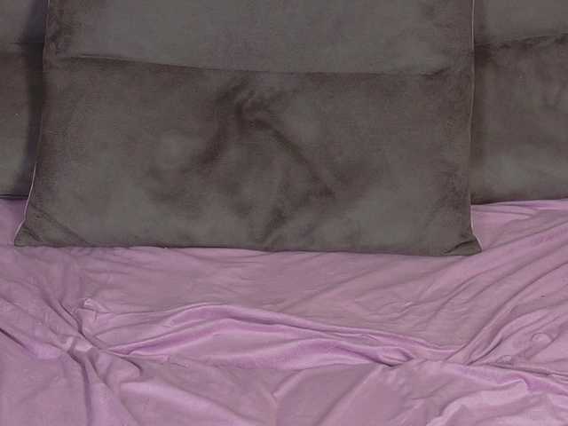 Starstorm's BongaCams show and profile