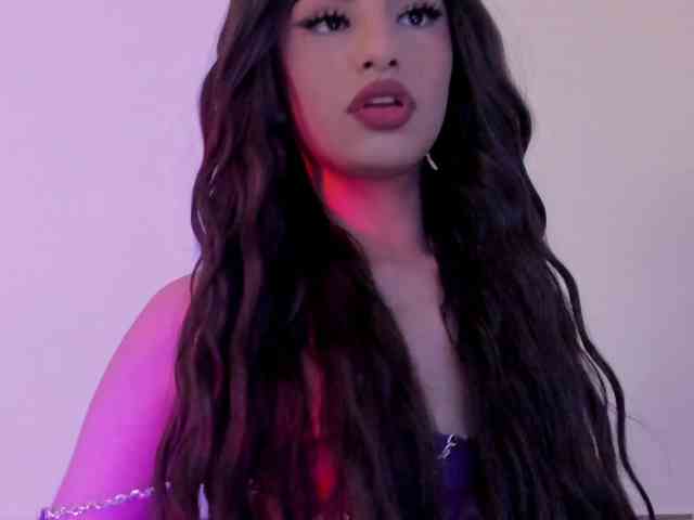 Sophia-Cambpell Live Webcam on BongaCams