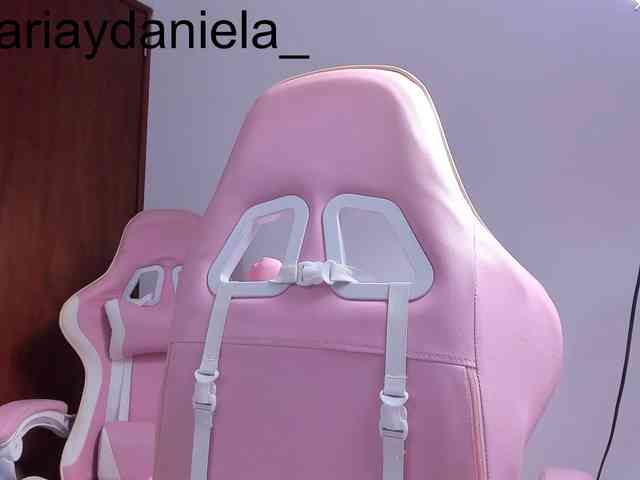 Lesbianbarbiie webcam